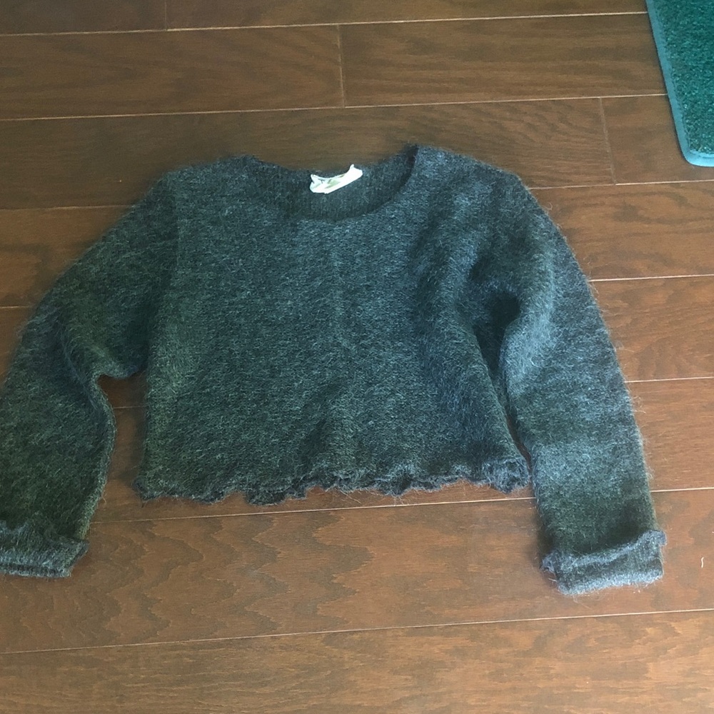 Women's Gray Sweater